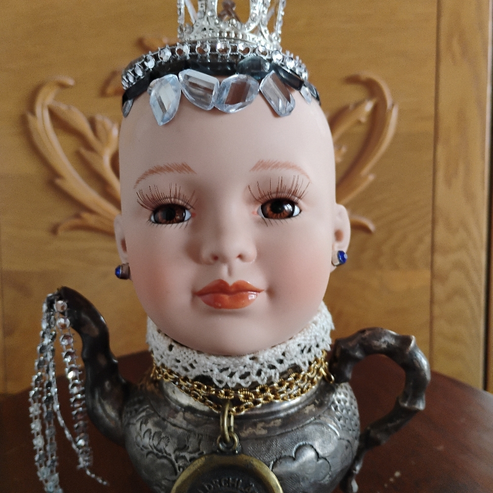 Princess Teana - Picture 6 of 8